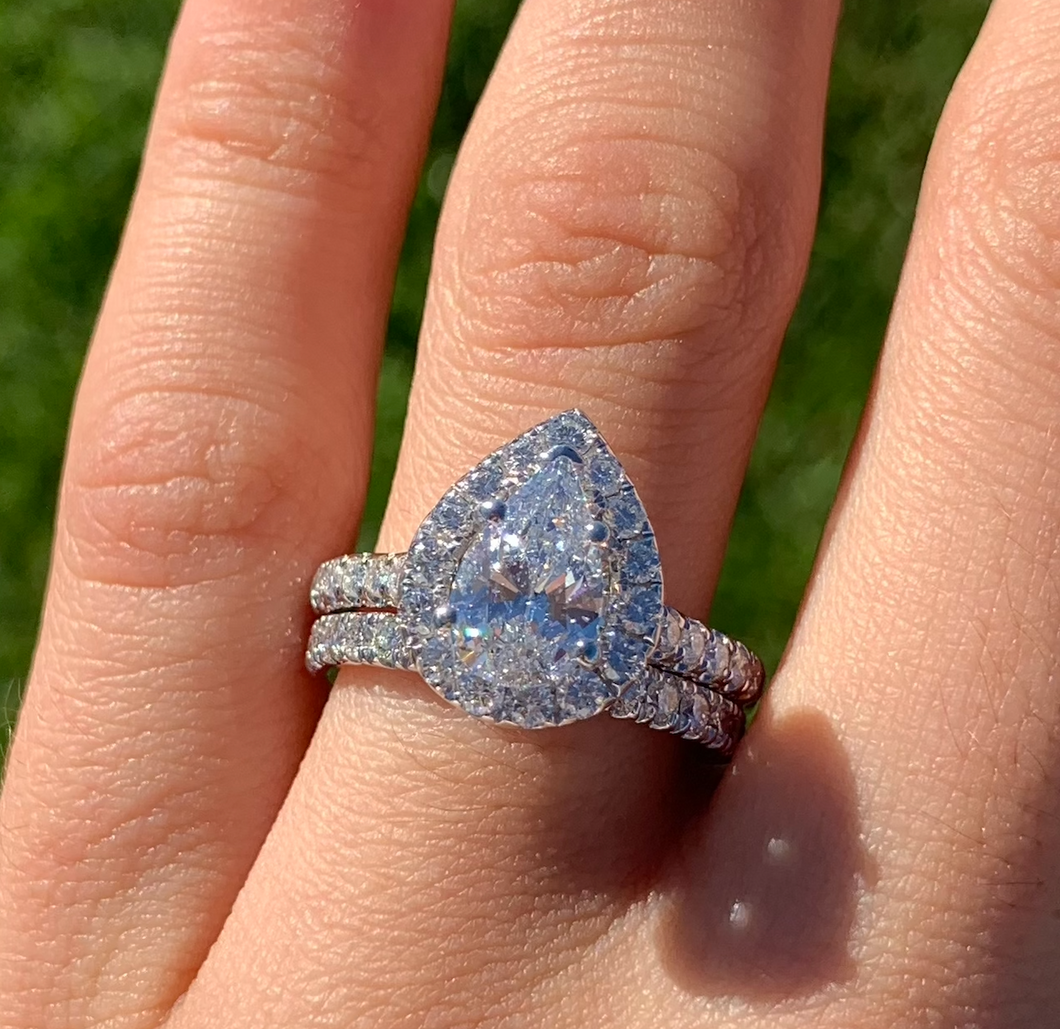 Pear Shaped Diamond Engagement Set